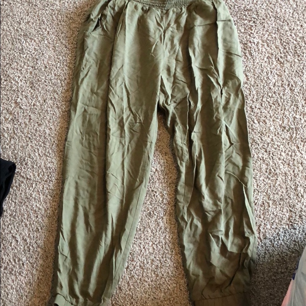 American Eagle pants